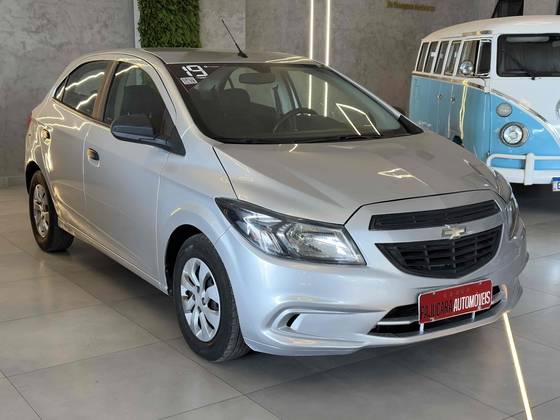 CHEVROLET ONIX 1.0 MPFI JOY 8V FLEX 4P MANUAL CHEVROLET ONIX 1.0 MPFI JOY 8V FLEX 4P MANUAL